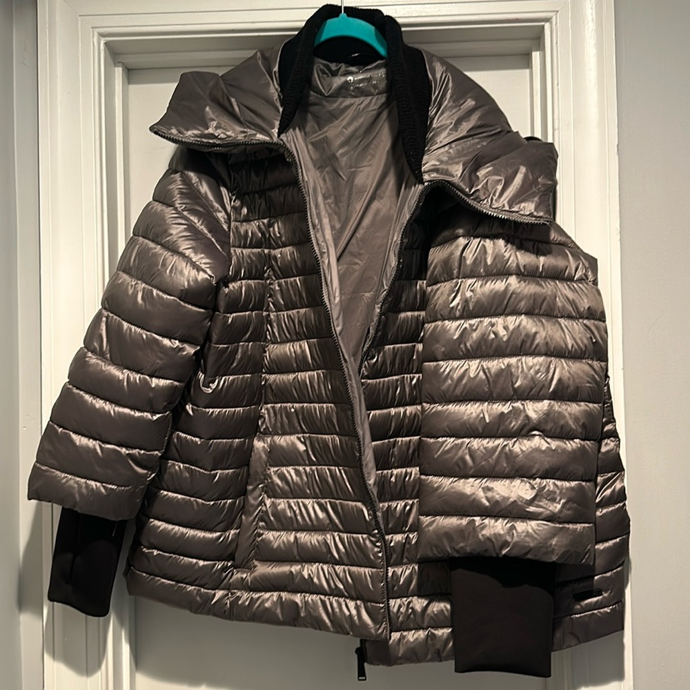 Calvin Klein zip up jack out
